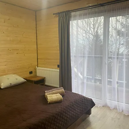 шпінь 4 Feriehus *