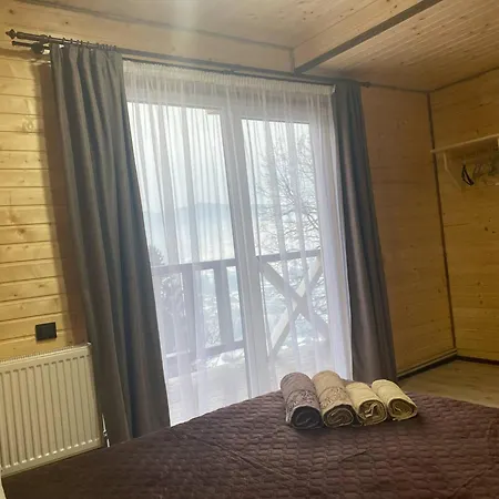 шпінь 4 Feriehus Vorokhta