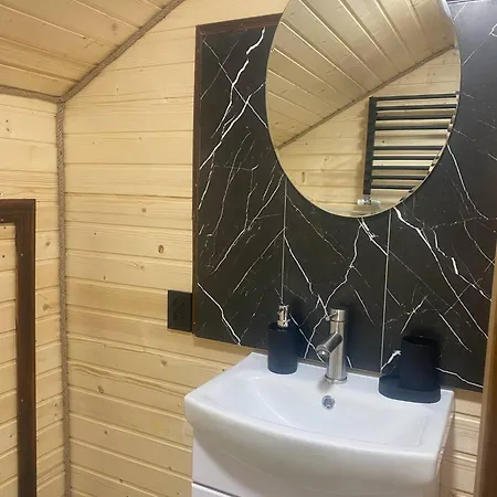 بيت للعطل шпінь 4 فوروختا